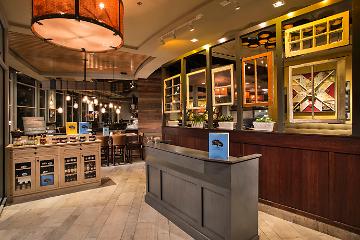Tupelo Honey Entry/Wait Area - Franklin, Tennessee