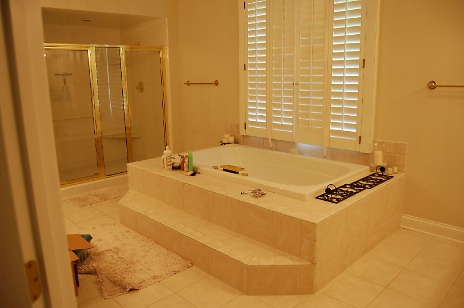 Outdated Bathtub