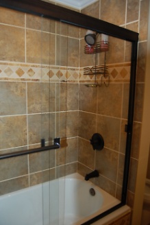  Renovated Guest Tub Shower