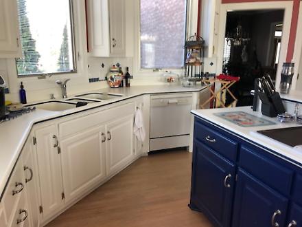 Old kitchen 3